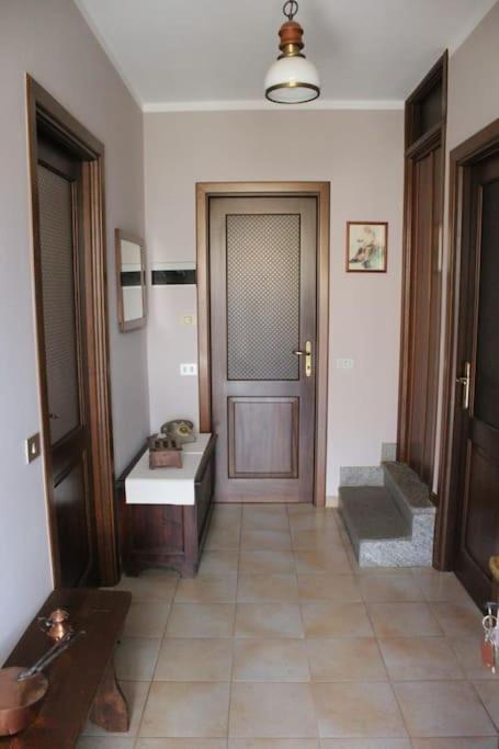 La Casa Nel Prunent Trontano Buitenkant foto
